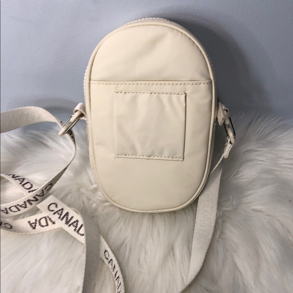 Lululemon Team Canada Future Legacy Crossbody Bag NWOT - Picture 4 of 10